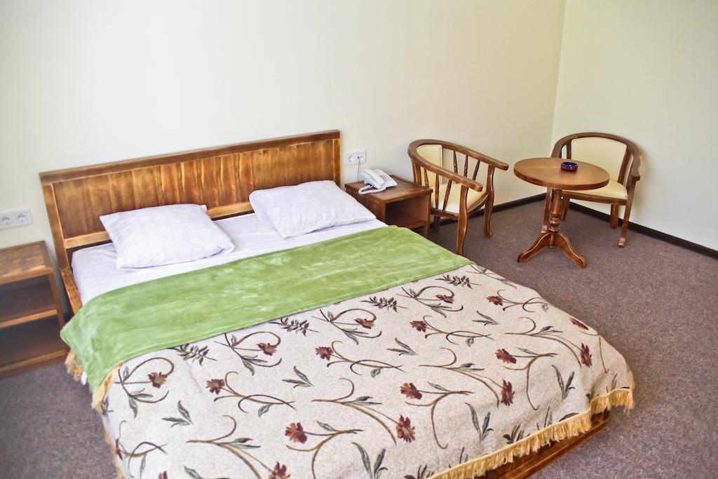 Cowboy Hotel Odessa Bilik gambar